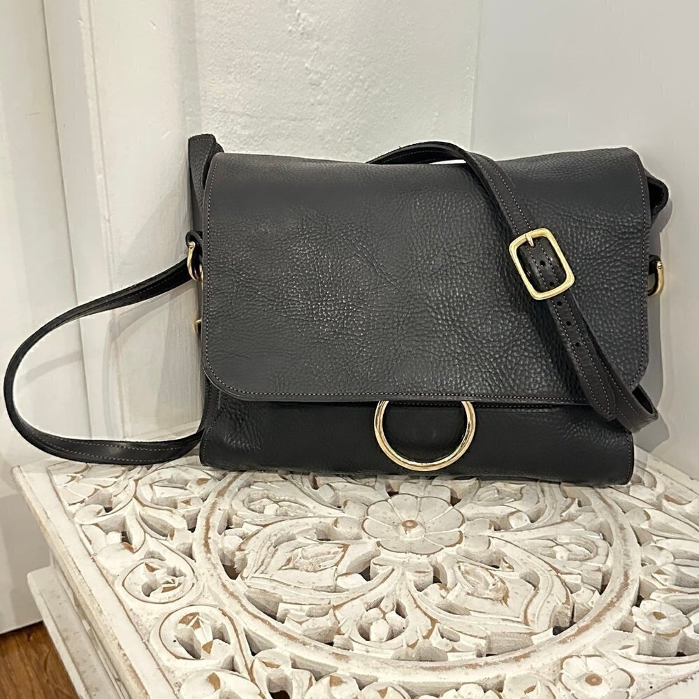 Genuine leather crossbody O-ring shoulder bag